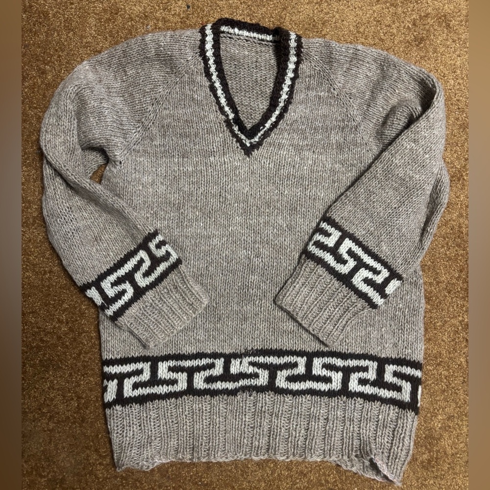 Unisex vintage Greek key pattern wool sweater